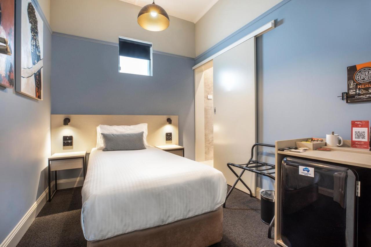 Nightcap At Federal Hotel Mt Gambier Mount Gambier Bagian luar foto